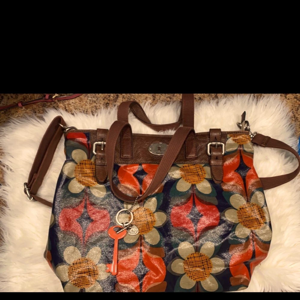Gently used Fossil bag/matching wallet